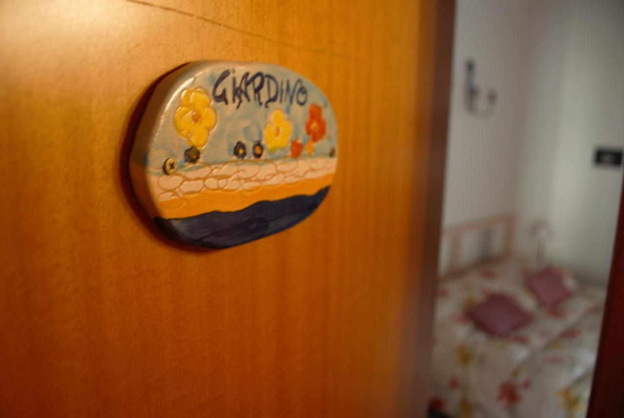 Al Mare In Bed & Breakfast